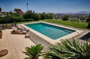 Luxury Maisonette with Pool